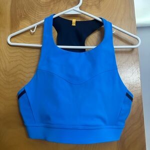 Brooks pocket bra